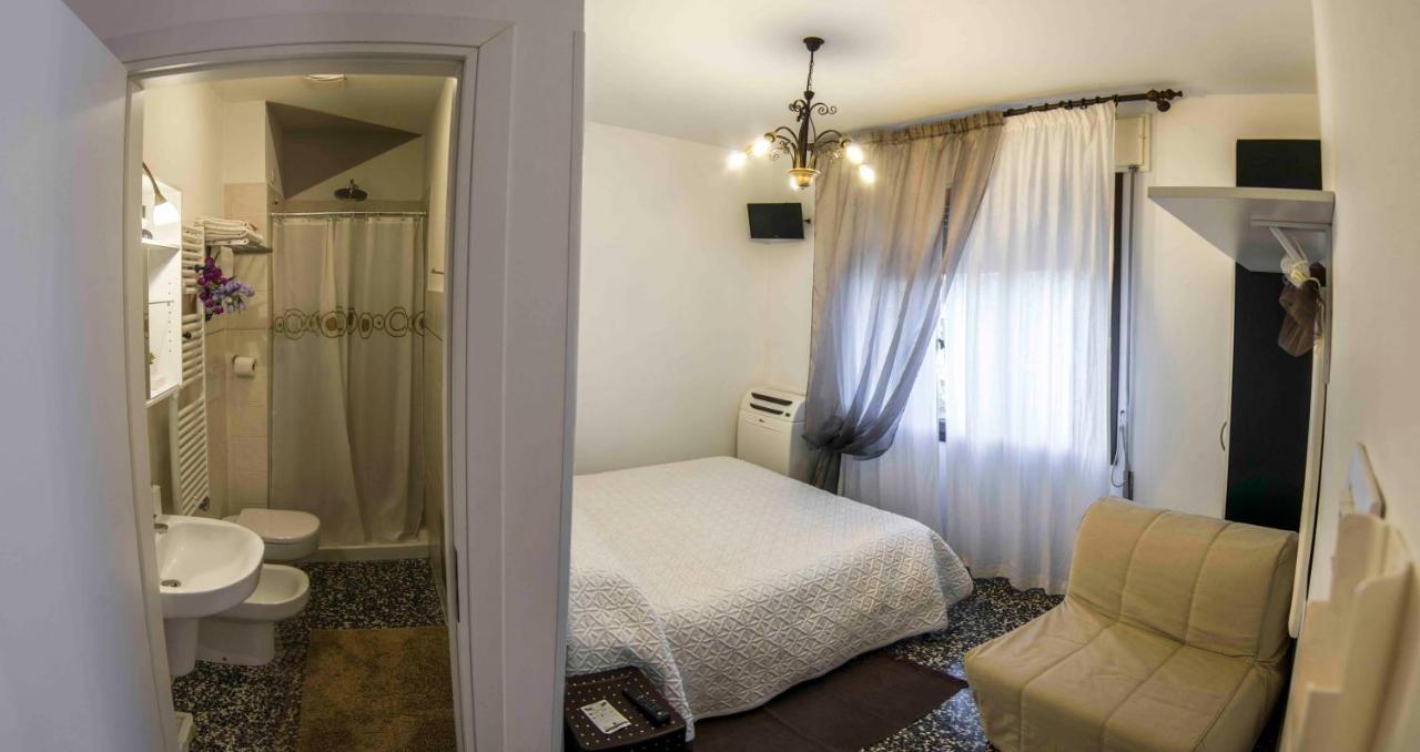 مخرج سبينيا B&B Dai Carari المظهر الخارجي الصورة